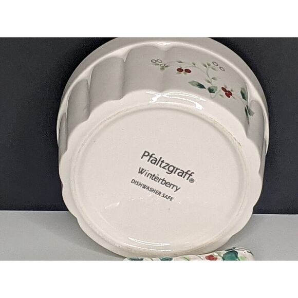 Pfaltzgraff WINTERBERRY Dip Bowl and Spreader Set Holiday Christmas EUC - Picture 3 of 4